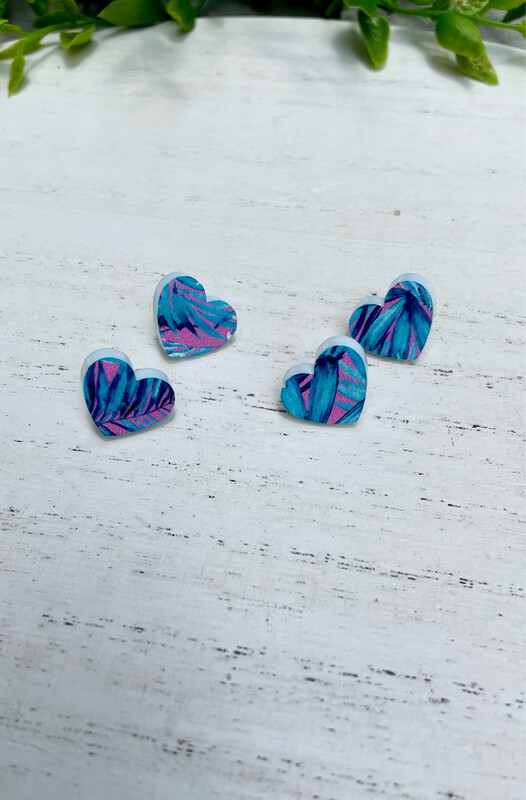 Heart Studs (Bright Palm)
