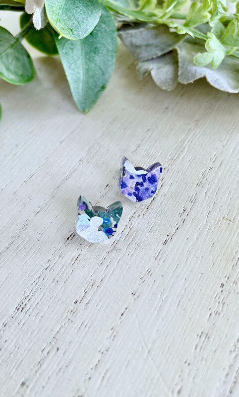 Cat Head Studs (Violet Floral)