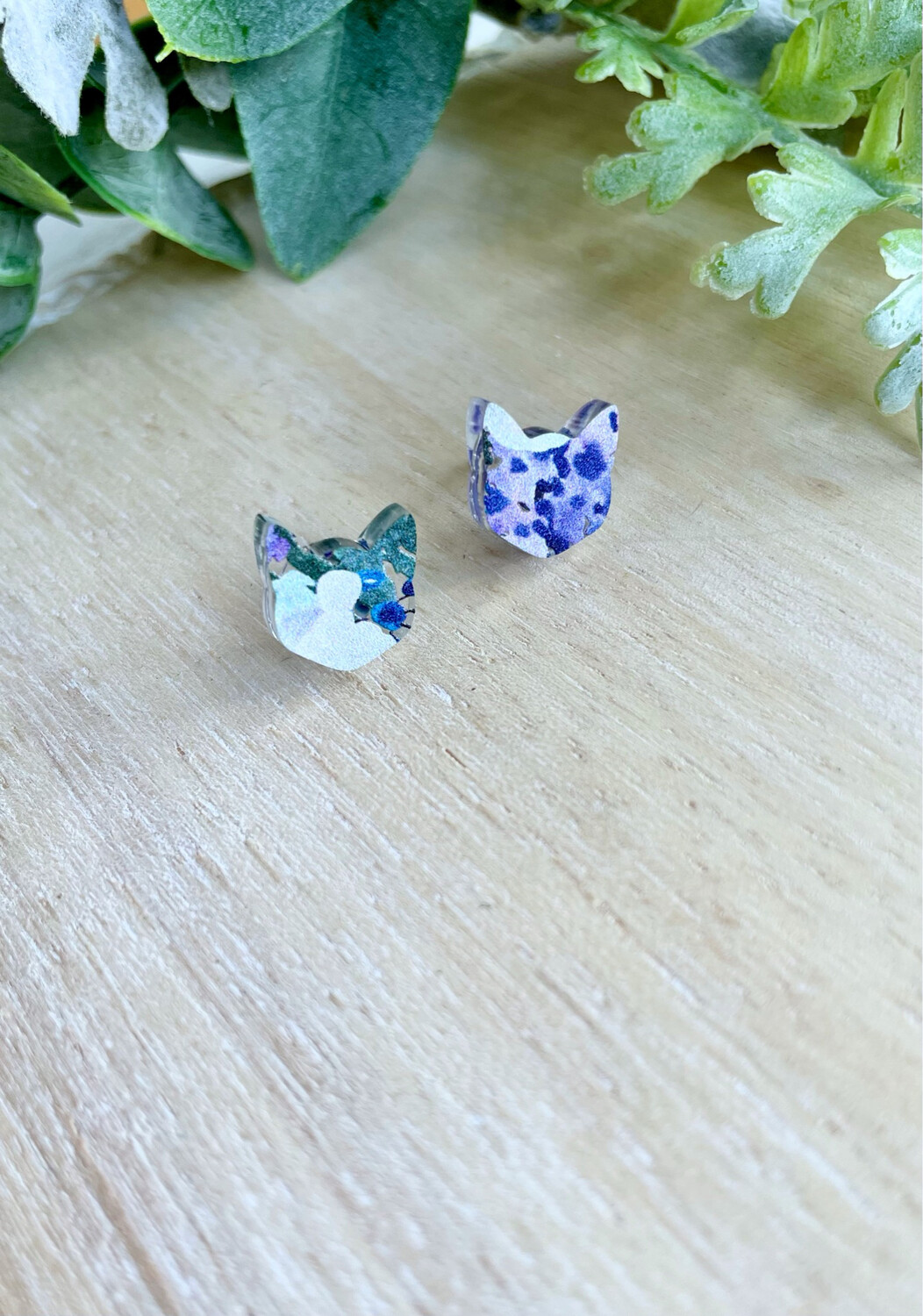 Cat Head Studs (Violet Floral)