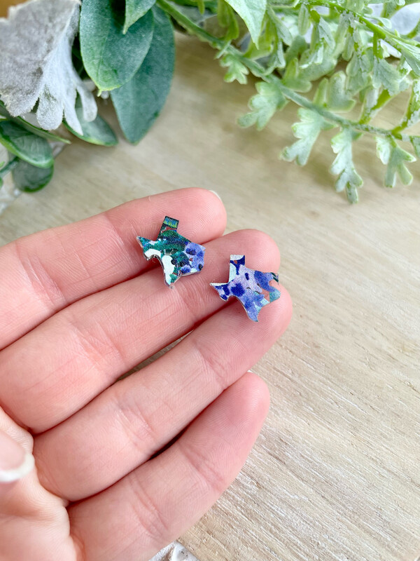 Texas Studs (Violet Floral)