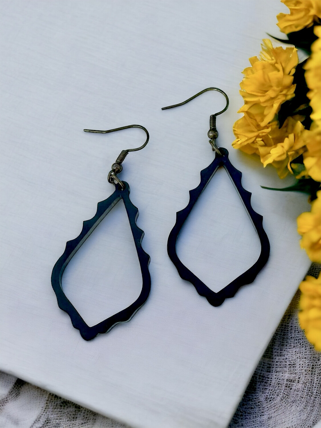 Jagged Teardrop Earrings (Black Acrylic)