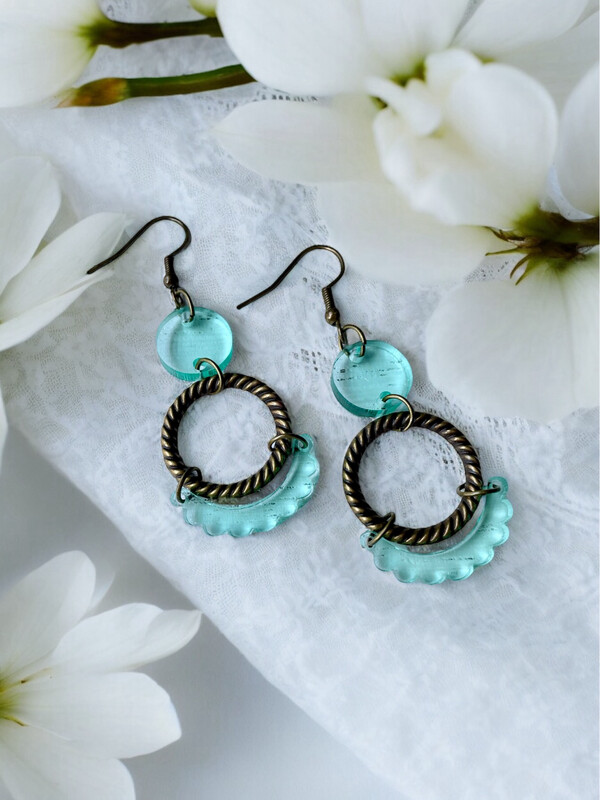 Audrey Earrings (Clear Green &amp; Bronze)