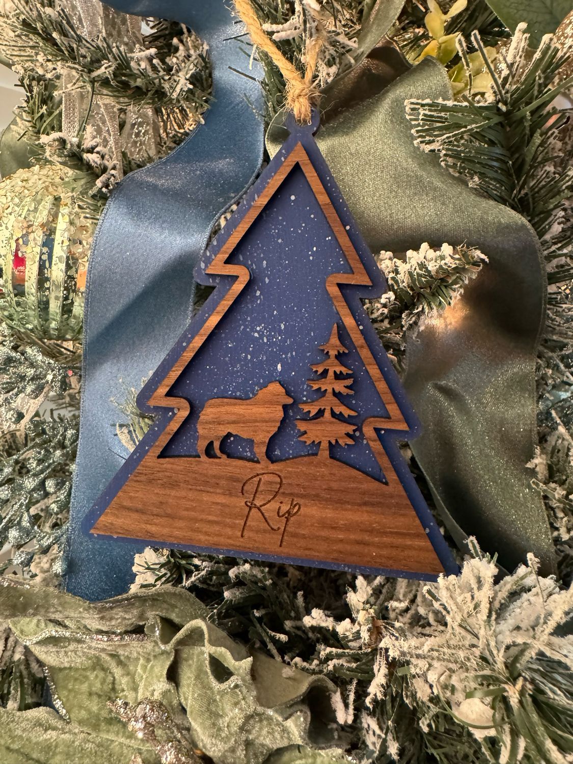 Personalized Dog Woodlands Ornament