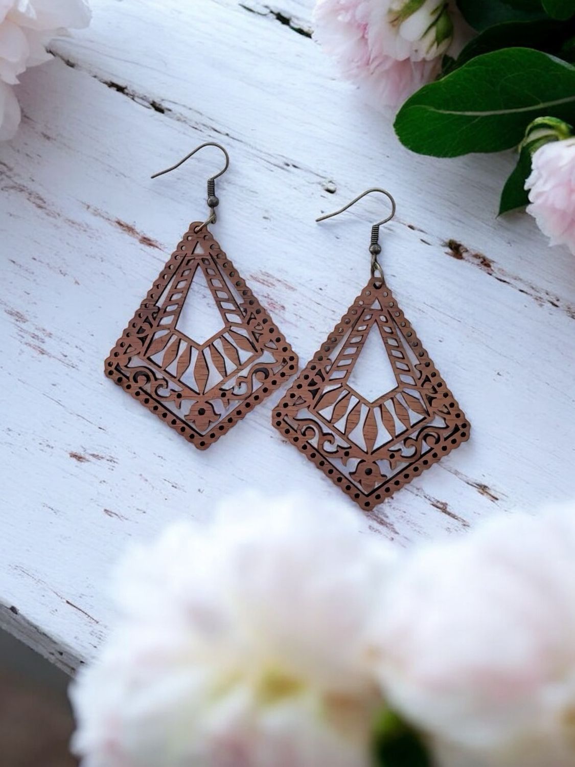 Vintage Lace Wood Earrings (Triangle)