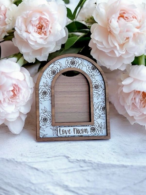 Floral Photo Frame Magnet