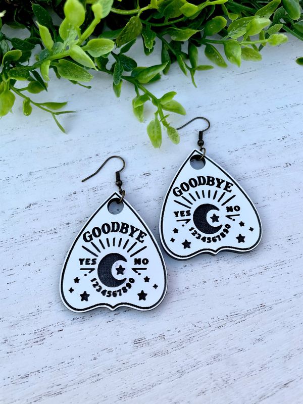 Planchette Earrings (Black And White)