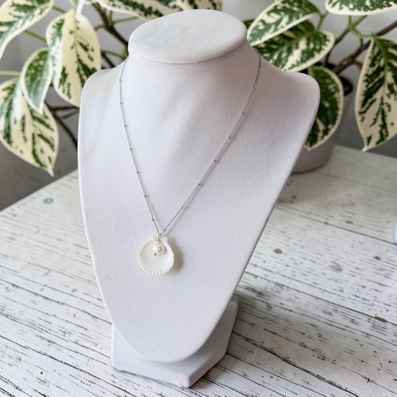 Handmade Necklace (White Scallop Shell With Freshwater Pearl And Silver Chain)