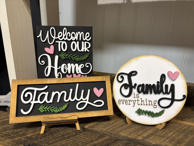 Family and Home Trio Tiered Tray Items