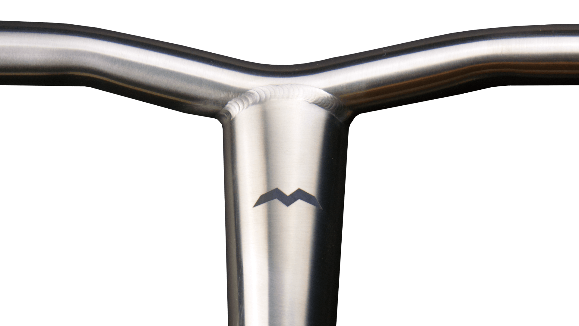 Movade - Glider Titan Bar 28“ x 24“ Silber Auf Anfrage