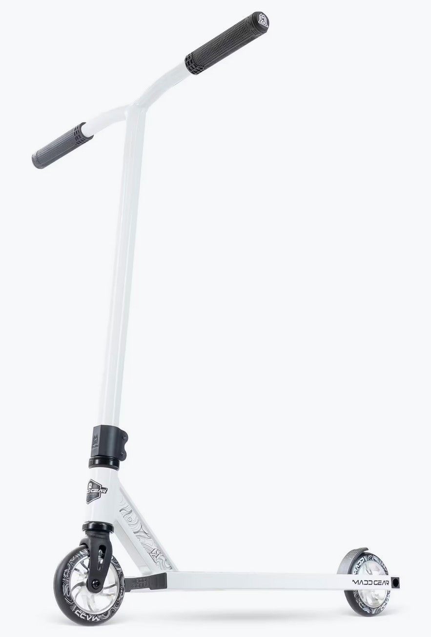84cm - MGP Stunt Scooter - MG4 Titan - weiß