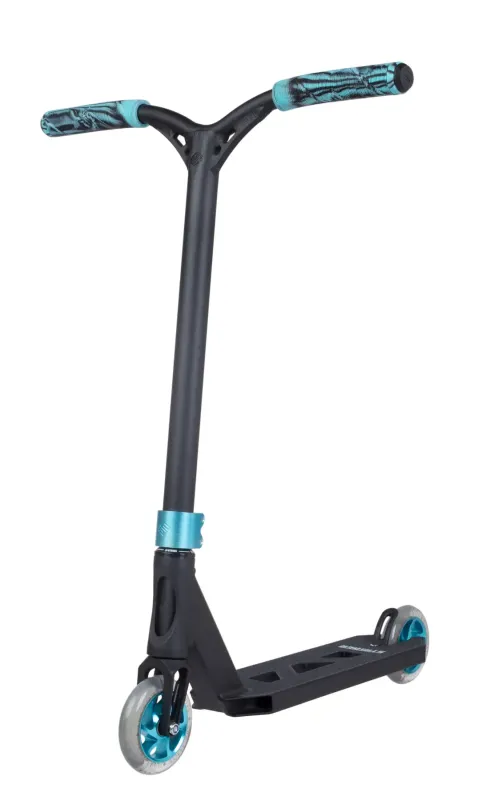 Striker Lux Complete Stunt Scooter 87cm Striker Lux Complete Stunt Scooter 87cm