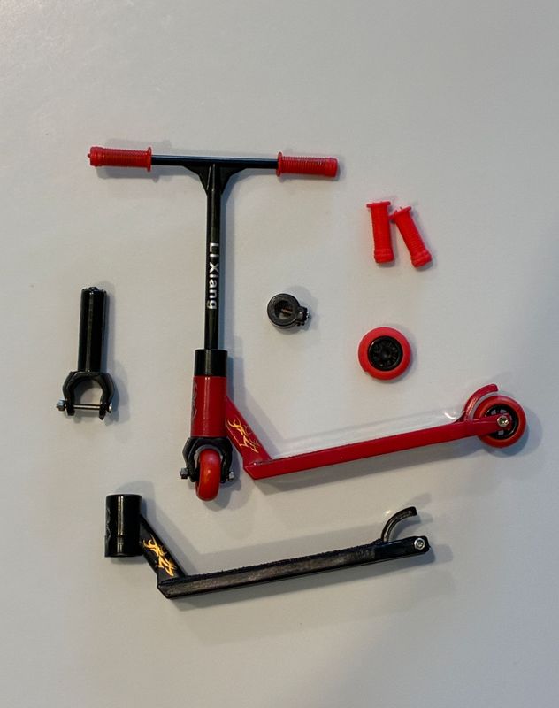 Mini Finger Scooter - Custom Paket - diverse Farben Mini Finger Scooter - Custom Paket - diverse Farben