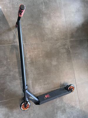 .Kiran Reese Signature Custom Stunt Scooter .Kiran Reese Signature Custom Stunt Scooter