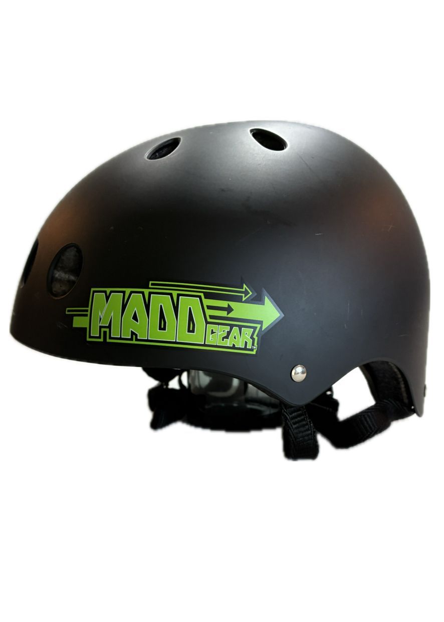 Madd Gear Multi Sport Helm