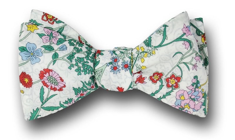 Men's Bowtie Garden Secrets On White Liberty London Bow Tie