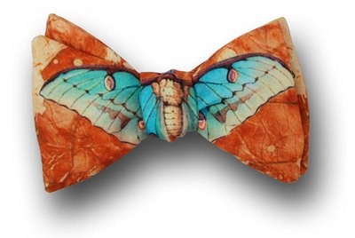 Men's Luna Moth Silk Freestyle Bow Tie