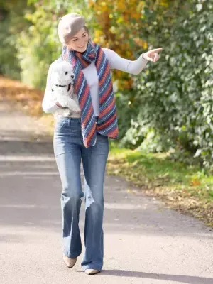 Diagonal gestrickter Schal