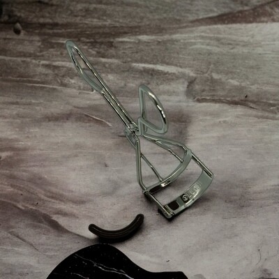 Eyelash Curler