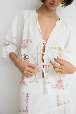 Camisas y Blusas