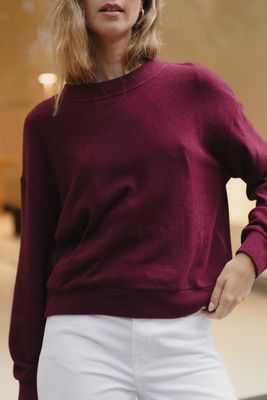 FELPA BERKELEY BURDEOS FELPA BERKELEY BURDEOS