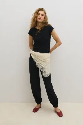 CAMISETA ASTRID BLACK