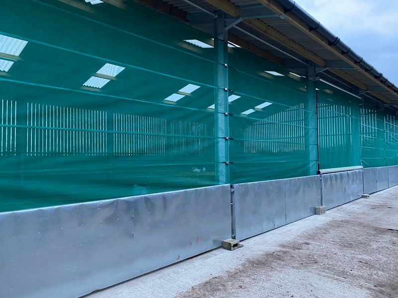 Windbreak - 4.6m (15ft) Wide