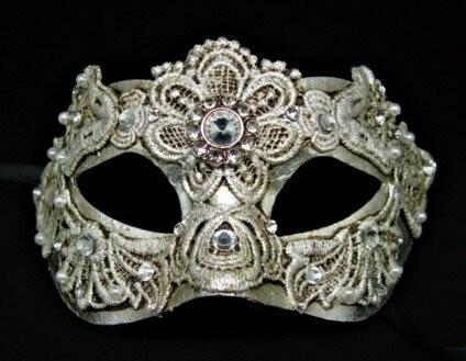 Máscara "Colombina" macramé plata
