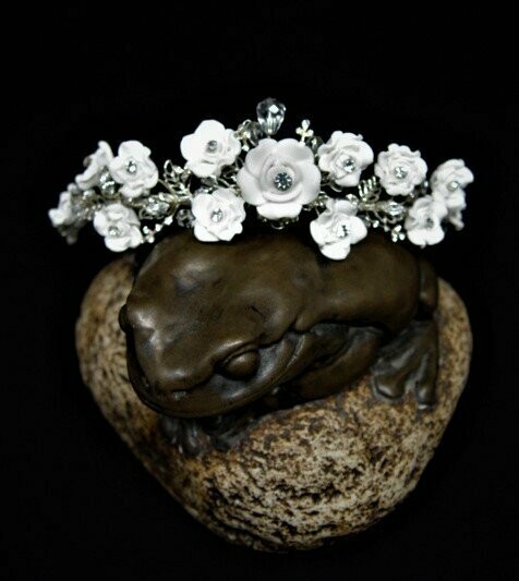 Tiara "BAHAM"
