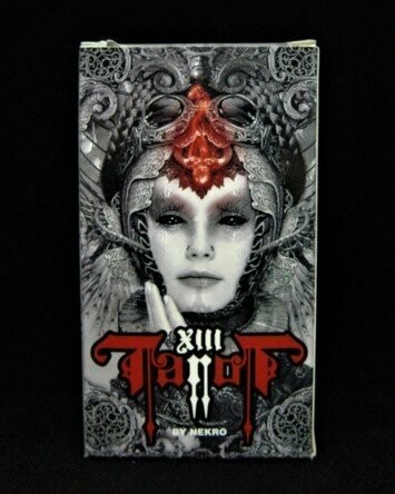 Baraja de tarot "XIII Tarot by Nekro"