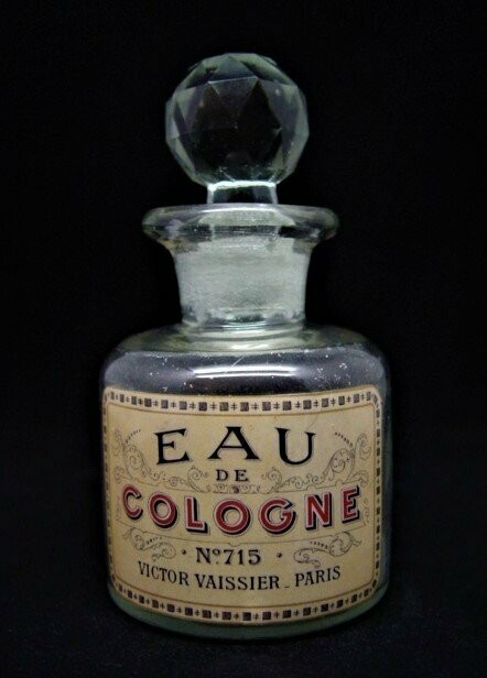 Frasco de colonia de cristal réplica de antigüo II