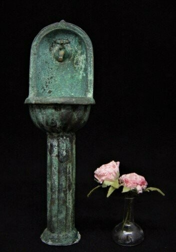 Fuente de hierro en miniatura
