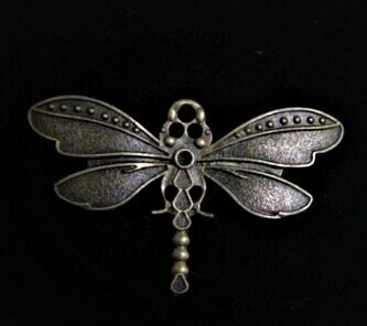 Libélula color bronce