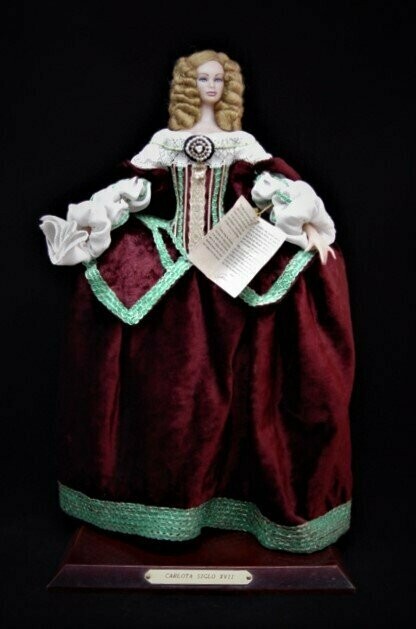 Muñeca "Carlota siglo XVII "