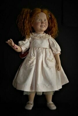 Muñeca de vinilo de Anne Mitrani