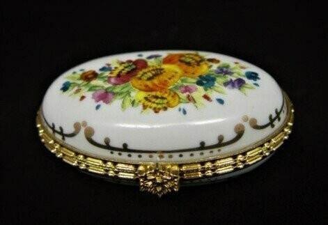 Cajita de porcelana