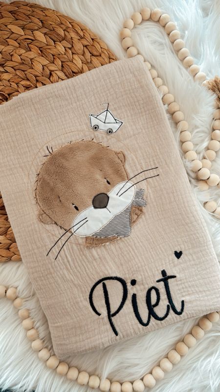 Musselindecke, Babydecke Otter mit Boot Musselindecke, Babydecke Otter mit Boot