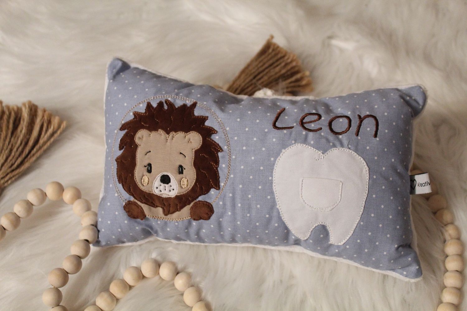 Minikissen Milchzahnkissen personalisiert LEON