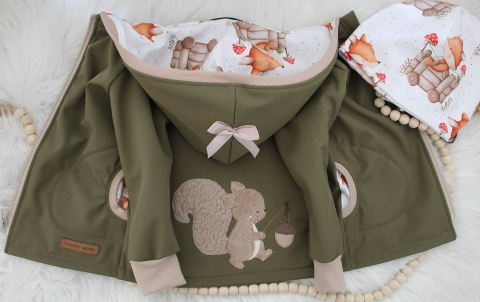 Softshell-Jacke Eichhörnchen mit Eichellaterne