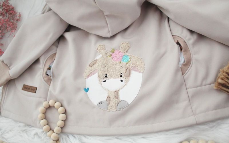 Softshelljacke Giraffe trifft bunt Gr. 92 Softshelljacke Giraffe trifft bunt Gr. 92