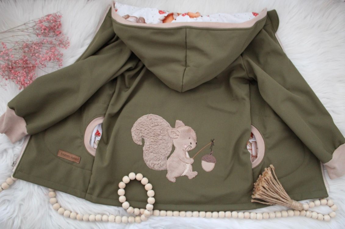 Softshelljacke Eichhörnchen mit Eichellaterne Gr. 110