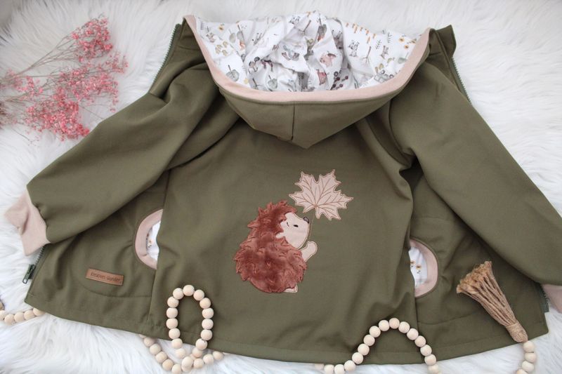 Softshelljacke Igel mit Blatt Gr. 116 Softshelljacke Igel mit Blatt Gr. 116