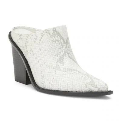 Deena Mule
