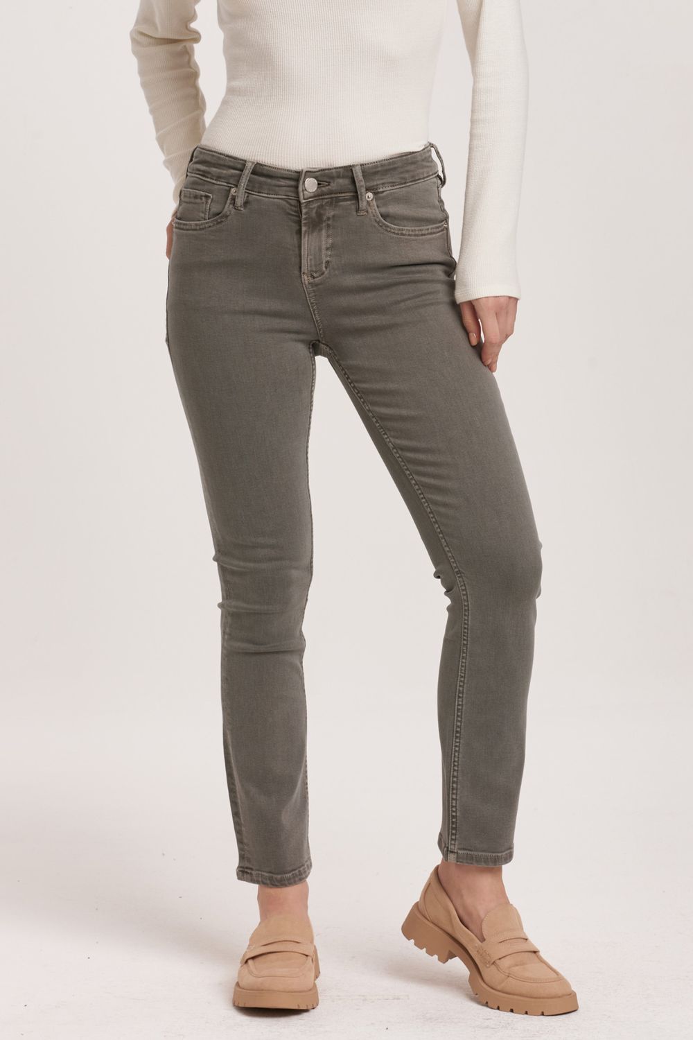 Blaire Straight Jean - Graphite Wash