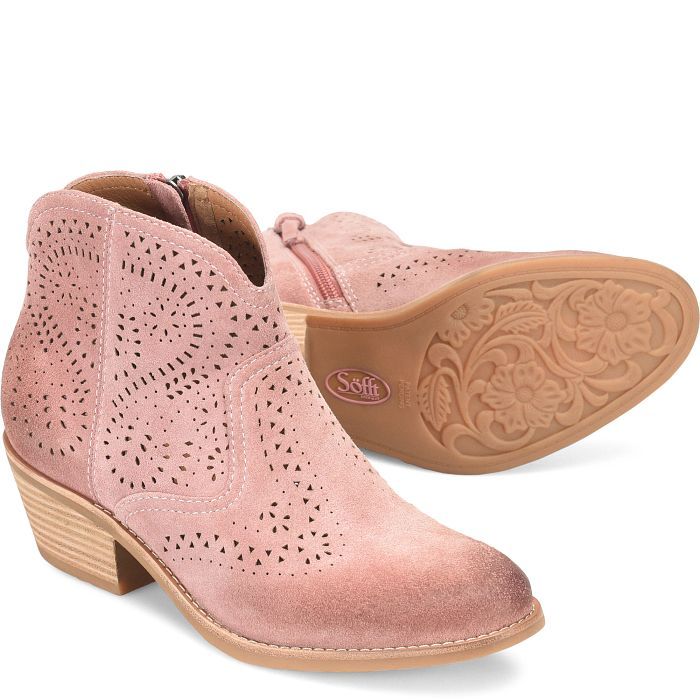 Alexia Boot