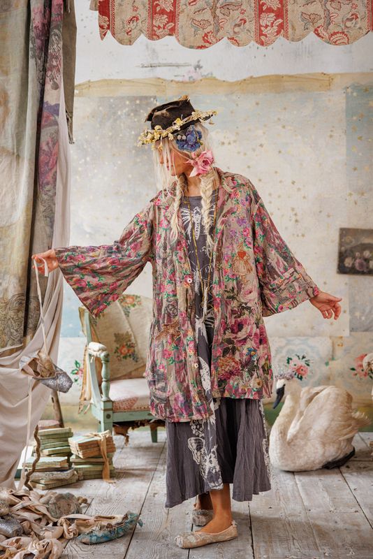 Applique Cyrene Coat in Izmir