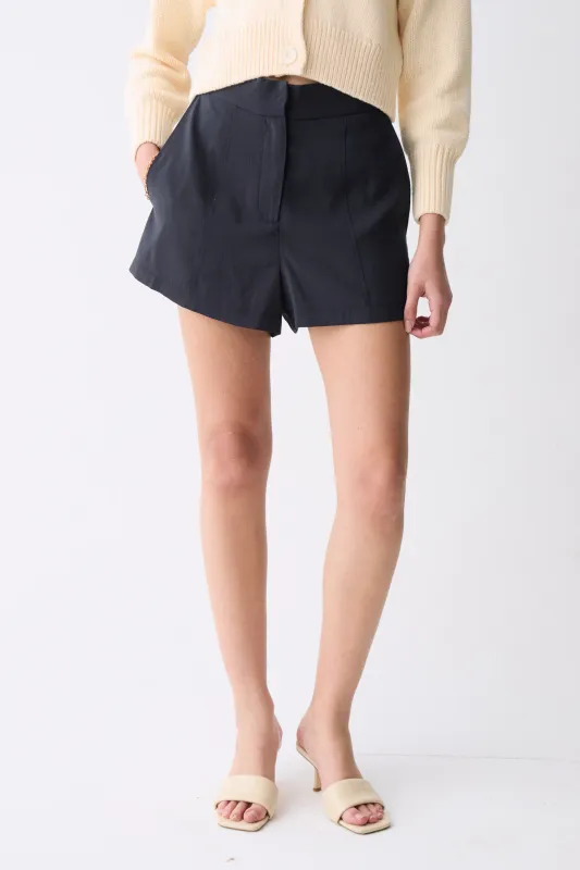Caterina Short