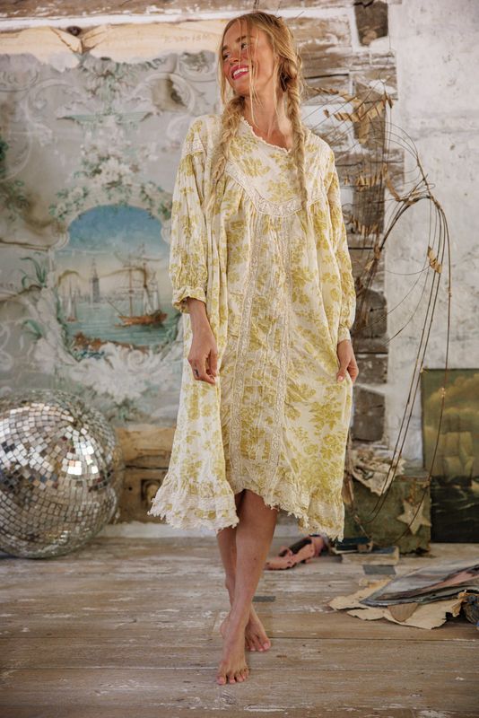 Embroidered Iruka Dress in Surya