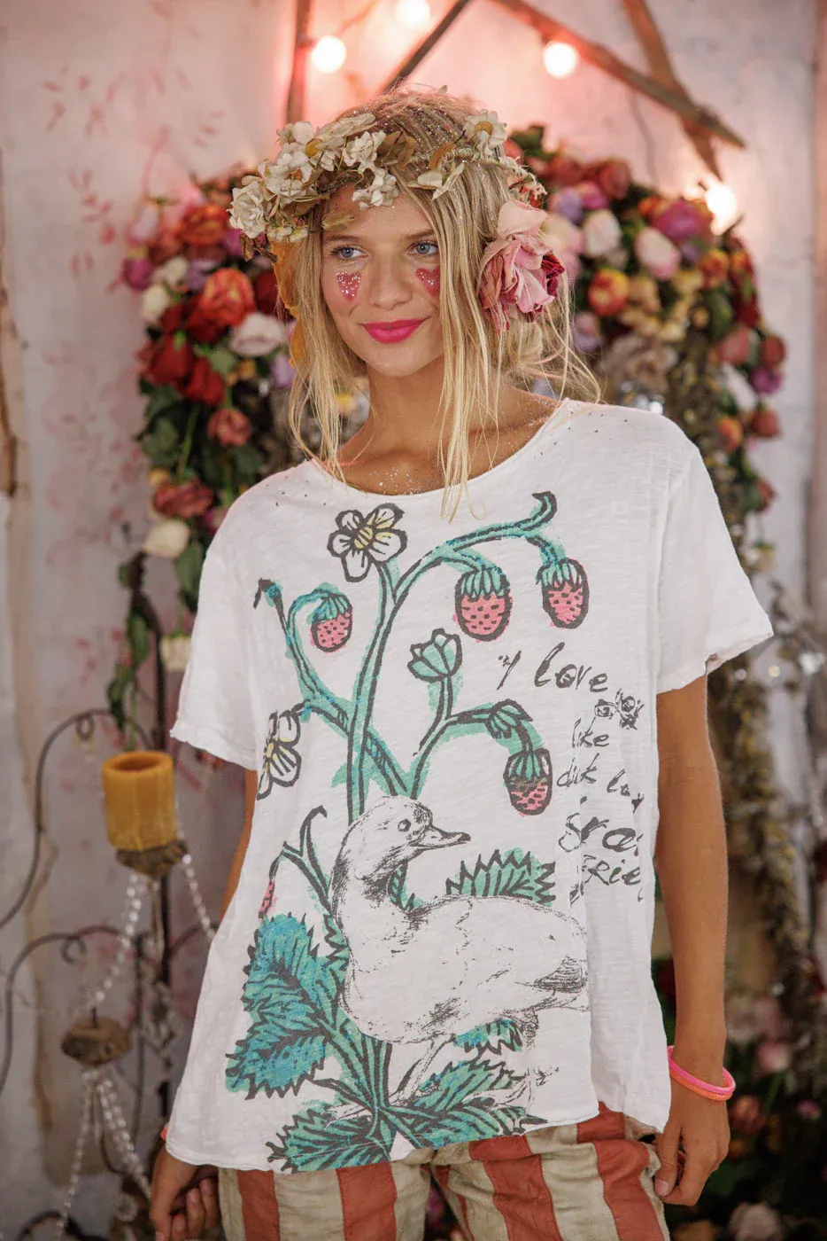 Top 2756 Ducks Love Strawberries T in True