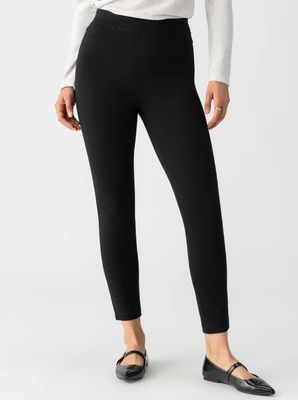 Runway Legging