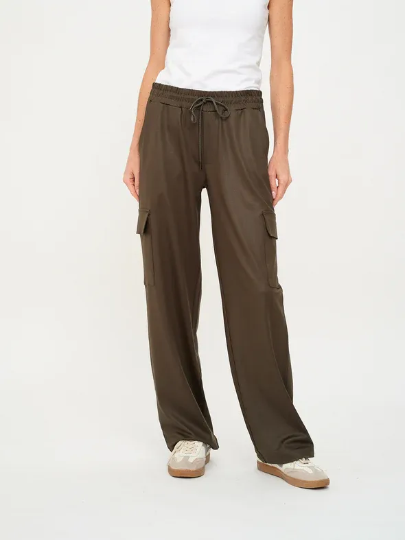 Coated Cargo Headliner Pant